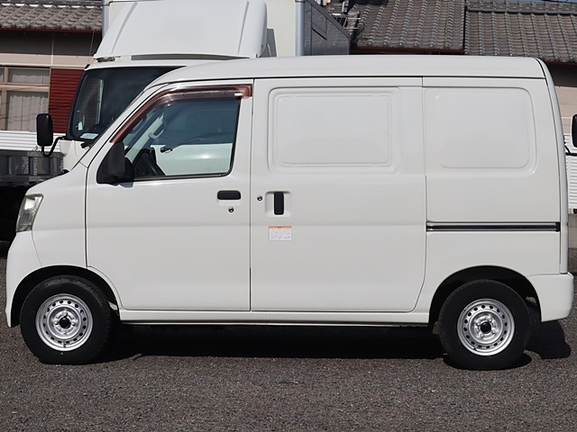 冷蔵車　積載350kg　東海特装車|中古トラックの販売・買取・査定のアイナビ