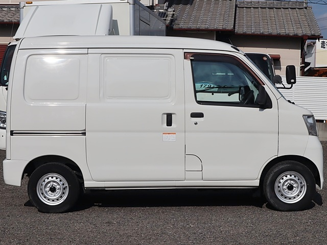 冷蔵車　積載350kg　東海特装車|中古トラックの販売・買取・査定のアイナビ