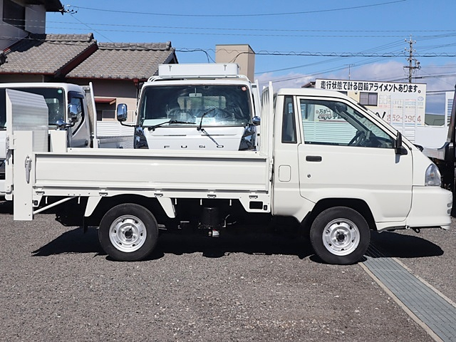 平ボディ 垂直パワーゲート 積載700kg|中古トラックの販売・買取・査定のアイナビ