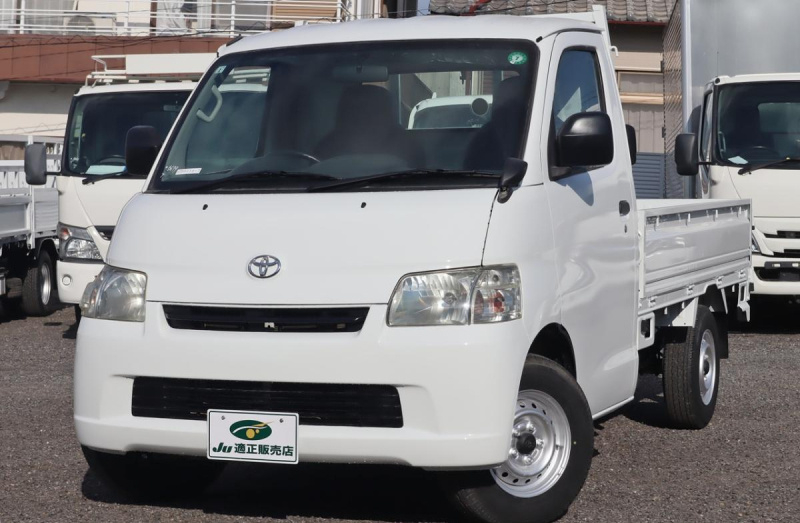 DX　Xエディション　平ボディ　積載800KG|中古トラックの販売・買取・査定のアイナビ