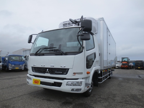 三菱ファイター冷蔵冷凍車ゲート付|中古トラックの販売・買取・査定のアイナビ