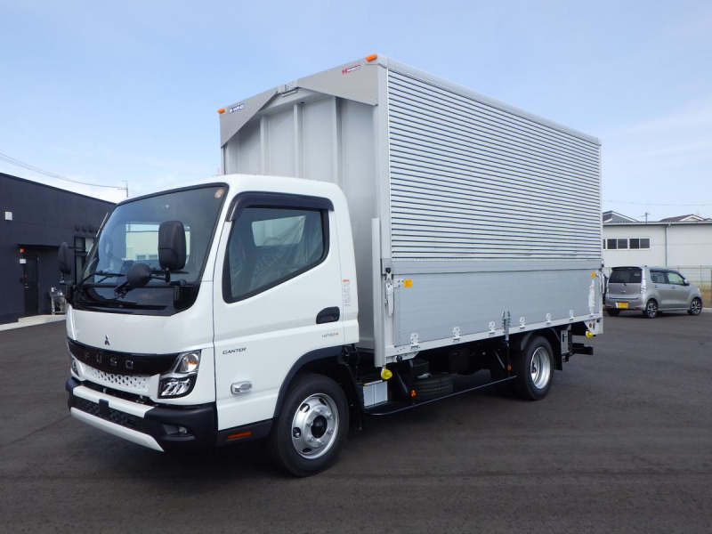 未使用車ワイドロングゲート付全低床積載3t車検R10.2月迄|中古トラックの販売・買取・査定のアイナビ