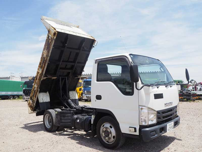 いすゞエルフパートタイム4WDダンプ積載2t|中古トラックの販売・買取・査定のアイナビ