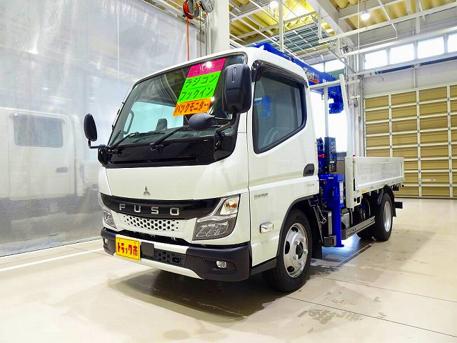 キャンター3t全低床標準セミロング4段クレーン付未使用車|中古トラックの販売・買取・査定のアイナビ