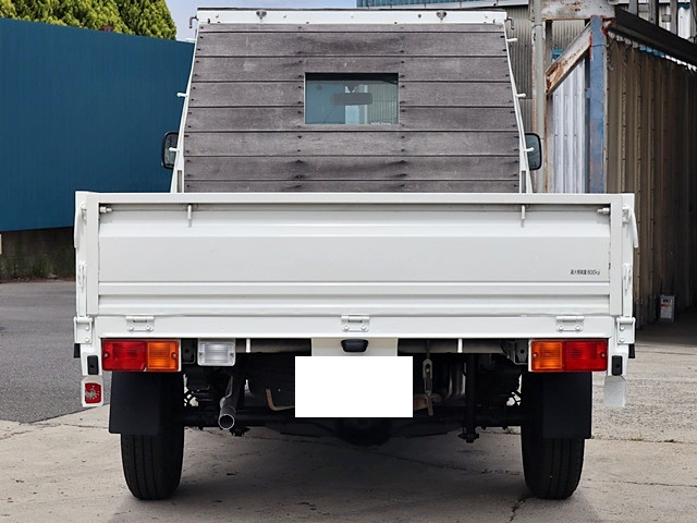 積載750Kg 平ボディ スチールデッキ 鳥居加工|中古トラックの販売・買取・査定のアイナビ