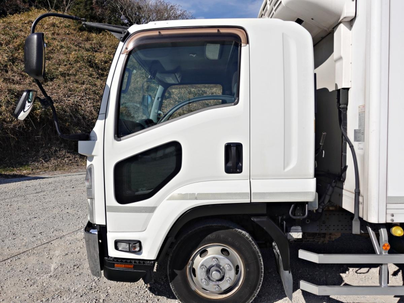 ワイド冷蔵冷凍-5度|中古トラックの販売・買取・査定のアイナビ