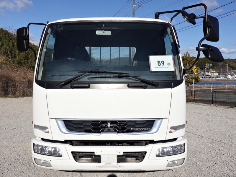 積載6t増トン平ボディー|中古トラックの販売・買取・査定のアイナビ