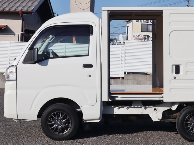 パネルバン　積載350Kg　ハイルーフ　スマートアシスト|中古トラックの販売・買取・査定のアイナビ