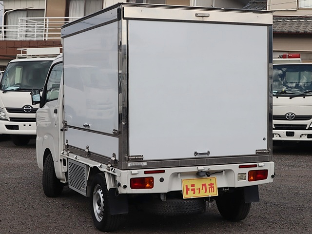 スタンダード 4WD 移動販売車 冷蔵冷凍装置|中古トラックの販売・買取・査定のアイナビ