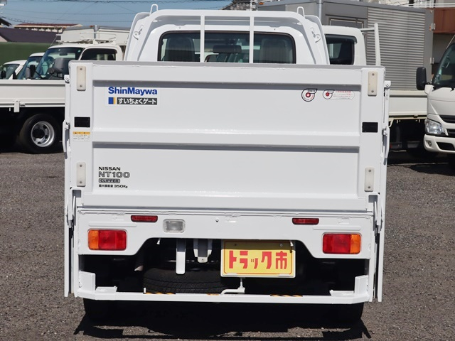 平ボディ　垂直パワーゲート　4WD　積載350kg|中古トラックの販売・買取・査定のアイナビ