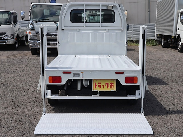 積載350Kg 垂直パワーゲート・ゲートリフター 新明和|中古トラックの販売・買取・査定のアイナビ