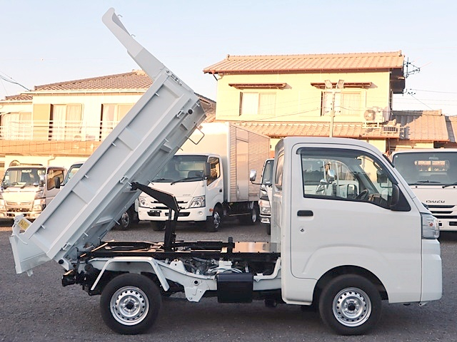 多目的PTOダンプ　積載350KG　4WD　土砂禁|中古トラックの販売・買取・査定のアイナビ
