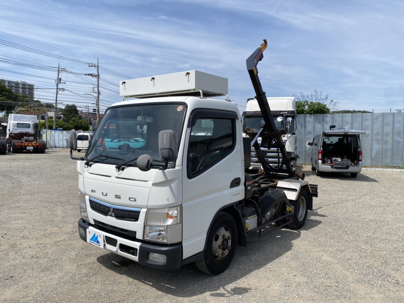 R2年式、キャンター、マルチリフト、車検付|中古トラックの販売・買取・査定のアイナビ