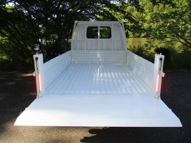 日産 平ボディ|中古トラックの販売・買取・査定のアイナビ