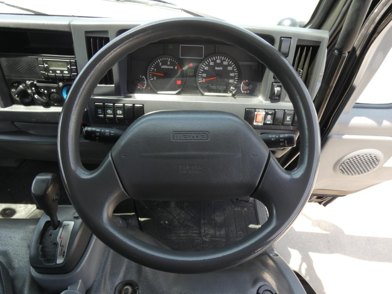 H30  2トン ダンプ  オートマ 260505|中古トラックの販売・買取・査定のアイナビ