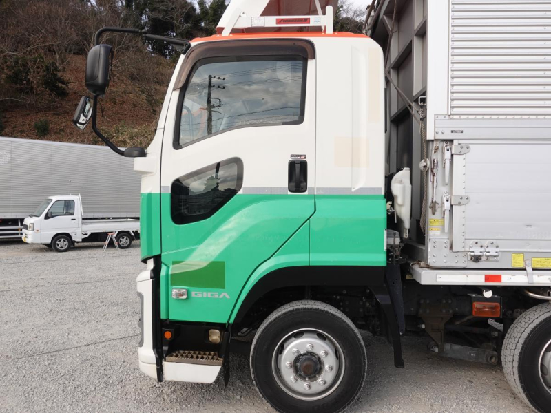 スワップボデーコンテナ専用車アルミウイングアルミウィング|中古トラックの販売・買取・査定のアイナビ