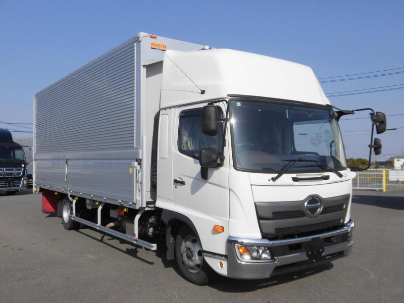 令和5年　日野　アルミウイング　ハイルーフ　エアサス　240馬力|中古トラックの販売・買取・査定のアイナビ