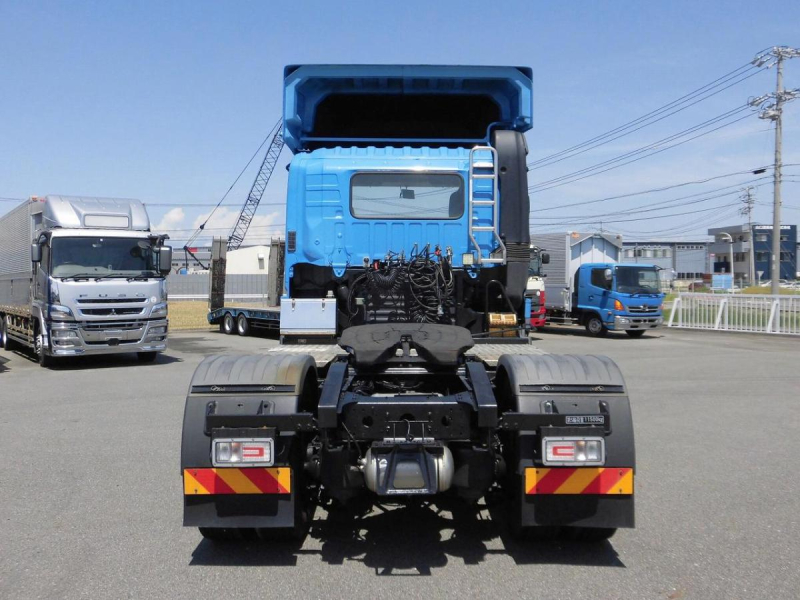 令和元年　日野　11.5t　450馬力　リターダー|中古トラックの販売・買取・査定のアイナビ