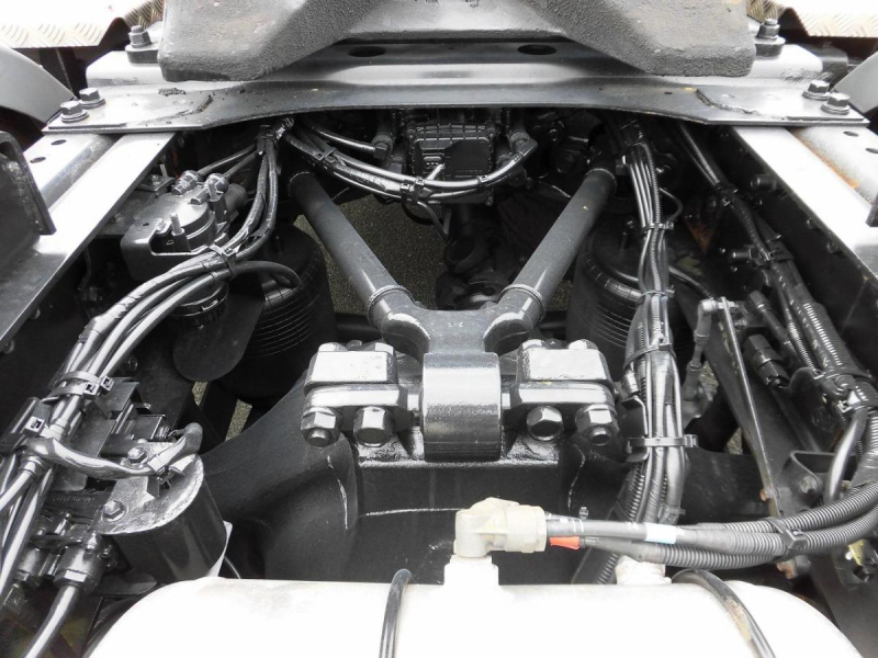 令和元年　日野　11.5t　450馬力　リターダー|中古トラックの販売・買取・査定のアイナビ