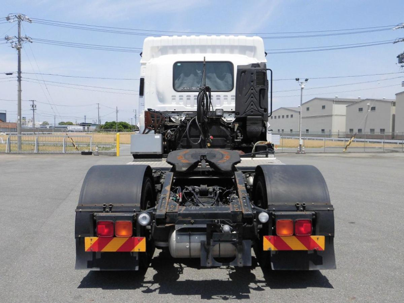 28年 いすゞギガ ハイルーフ 11.5t デフロック付き|中古トラックの販売・買取・査定のアイナビ