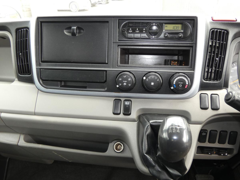 H282tパネルバンマニュアル260340|中古トラックの販売・買取・査定のアイナビ