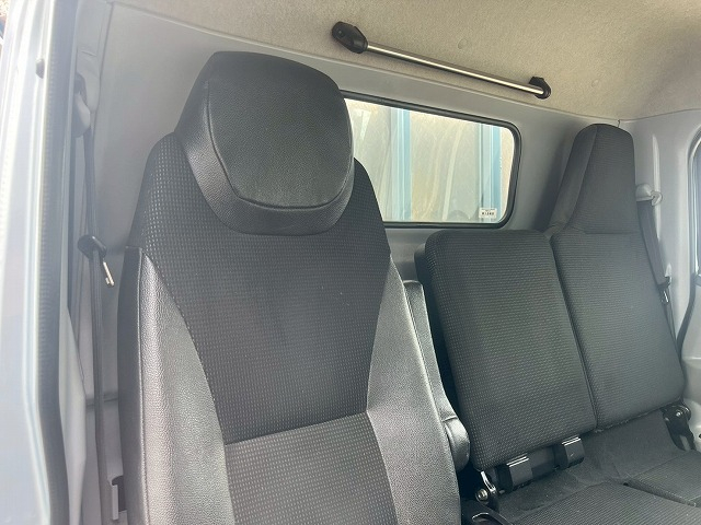 3トン積載★標準幅×ロング★150馬力!★デュオニックAT車|中古トラックの販売・買取・査定のアイナビ