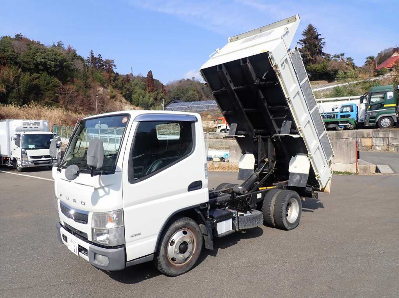 走行13千km 極東 ダンプ 最大積載3000KG コボレーン付|中古トラックの販売・買取・査定のアイナビ