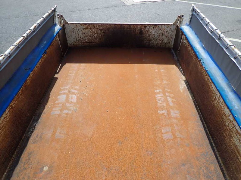走行13千km 極東 ダンプ 最大積載3000KG コボレーン付|中古トラックの販売・買取・査定のアイナビ
