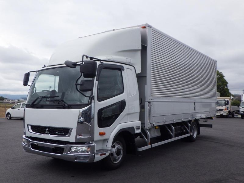 未使用車 62ワイド 後輪エアサス 積載2.75t 車検R9.11月迄|中古トラックの販売・買取・査定のアイナビ