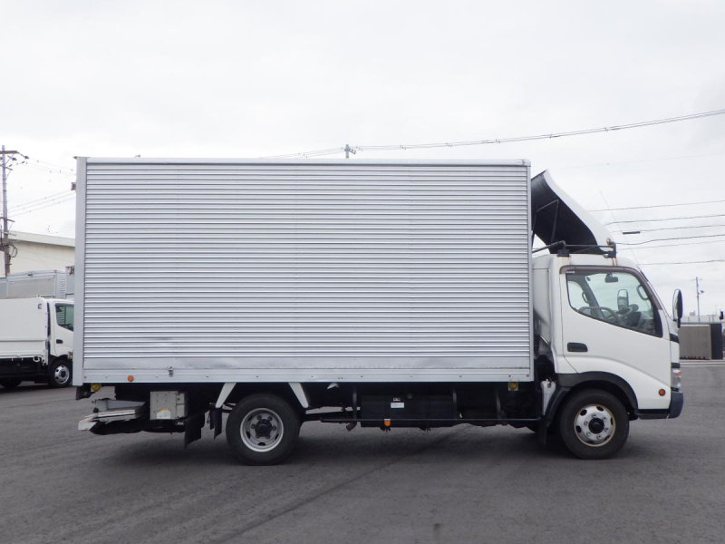 ワイドロング　格納ゲート　高床　積載3t　車輌総重量6,715kg|中古トラックの販売・買取・査定のアイナビ