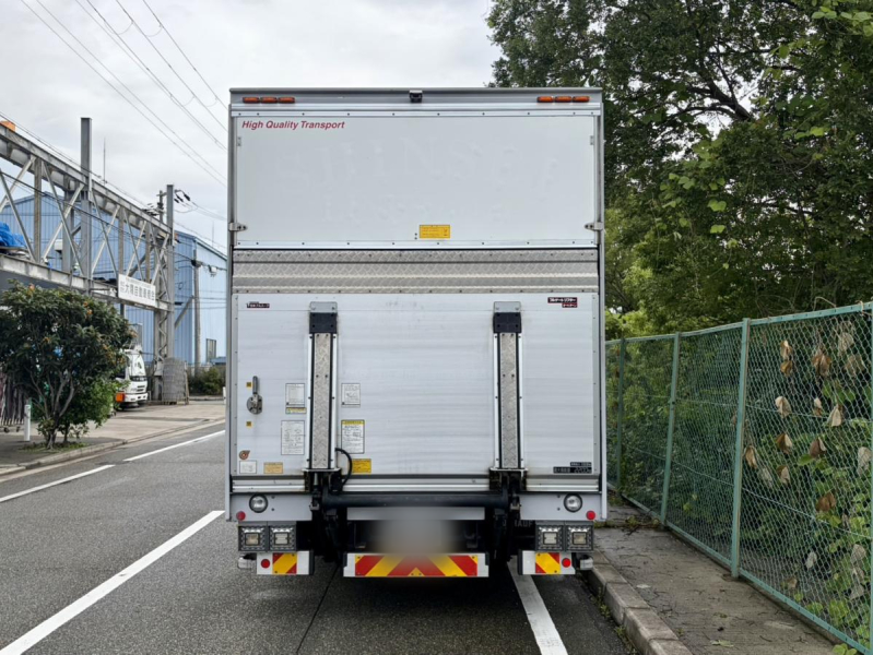 平成29年式 TPG-FD7JPAG 検査付 7.2m跳ね上げゲート付ウイング|中古トラックの販売・買取・査定のアイナビ