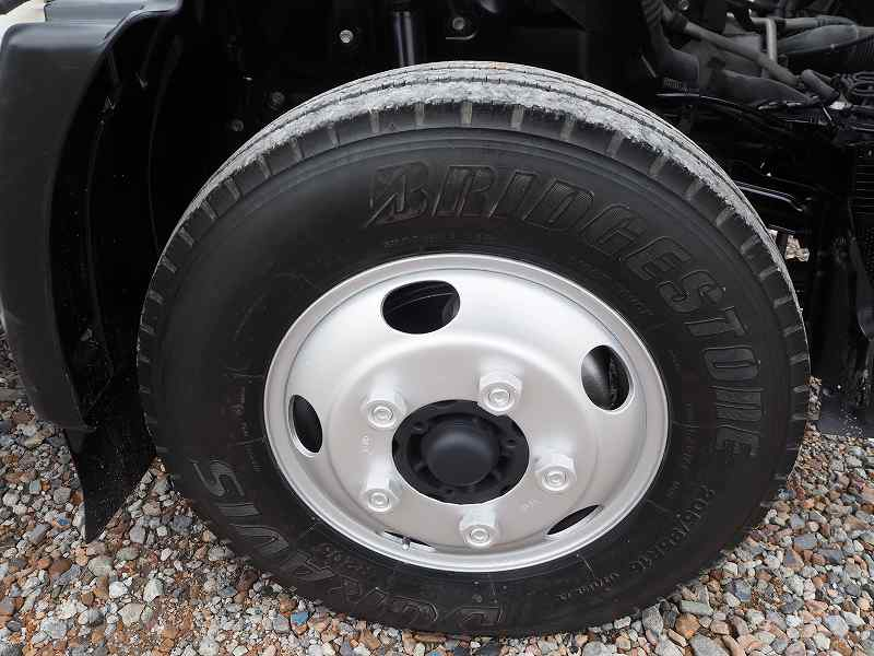 日野デュトロカヤバ製2.5立米生コンコンクリートミキサー車|中古トラックの販売・買取・査定のアイナビ
