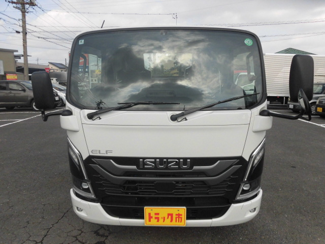 R7年エルフ2T10尺全低床平ボディー SATアイシム 車検有!|中古トラックの販売・買取・査定のアイナビ