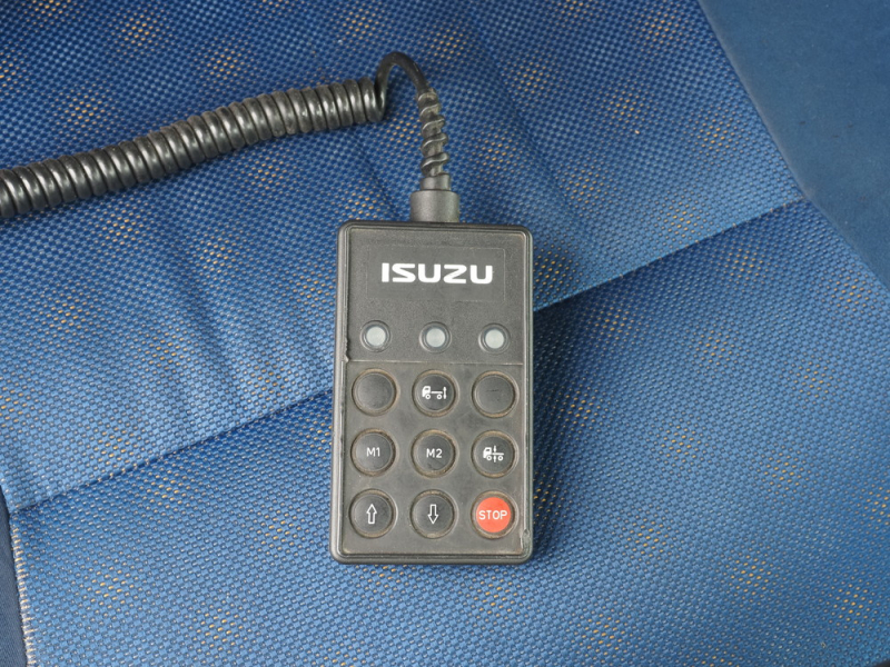 いすゞ トラクタ ギガ|中古トラックの販売・買取・査定のアイナビ