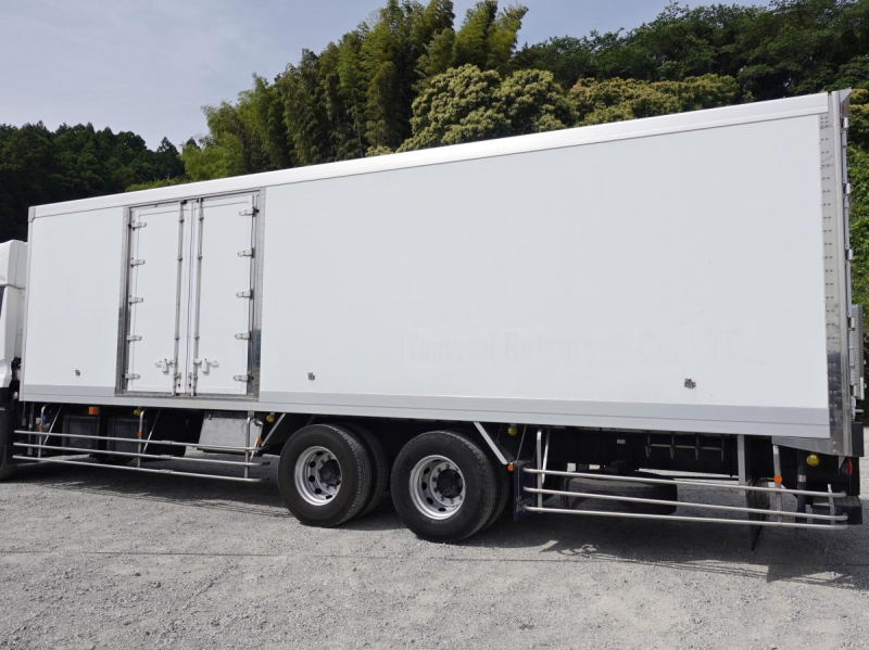 大型低温冷蔵冷凍|中古トラックの販売・買取・査定のアイナビ