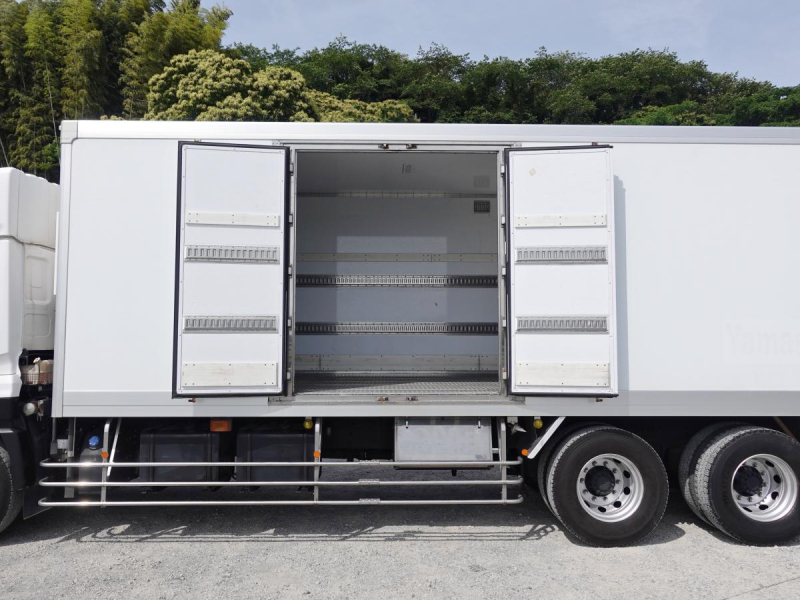 大型低温冷蔵冷凍|中古トラックの販売・買取・査定のアイナビ
