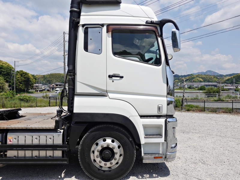 車検R9年1月30日までトレーラーヘッドトラクター|中古トラックの販売・買取・査定のアイナビ