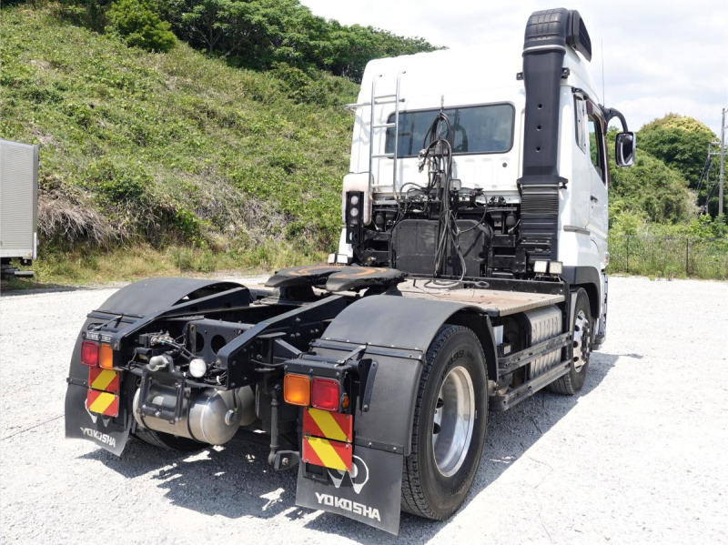 車検R9年1月30日までトレーラーヘッドトラクター|中古トラックの販売・買取・査定のアイナビ