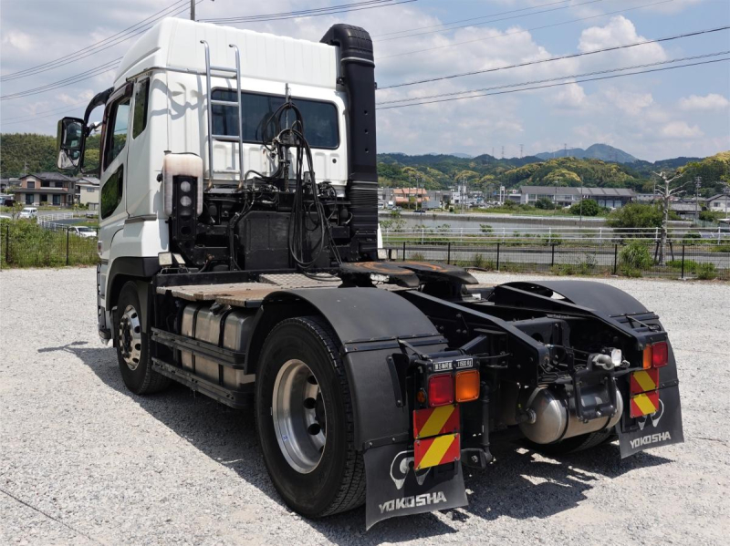 車検R9年1月30日までトレーラーヘッドトラクター|中古トラックの販売・買取・査定のアイナビ