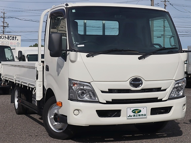 平ボディ　2t　ワイドロング　全低床　車両総重量4965kg|中古トラックの販売・買取・査定のアイナビ