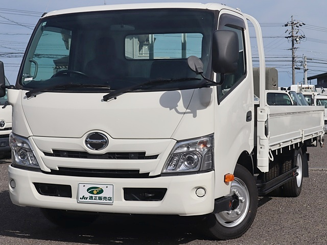 平ボディ　2t　ワイドロング　全低床　車両総重量4965kg|中古トラックの販売・買取・査定のアイナビ