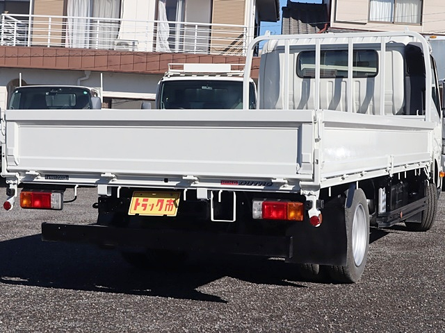 平ボディ　2t　ワイドロング全低床　車両総重量4965Kg|中古トラックの販売・買取・査定のアイナビ