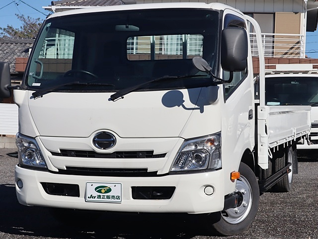 平ボディ　2t　ワイドロング全低床　車両総重量4965Kg|中古トラックの販売・買取・査定のアイナビ