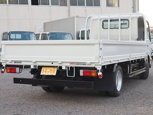 平ボディ　2t　ワイドロング全低床　車両総重量4965KG|中古トラックの販売・買取・査定のアイナビ