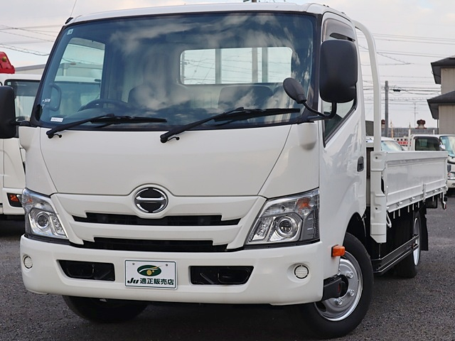 平ボディ　2t　ワイドロング全低床　車両総重量4965KG|中古トラックの販売・買取・査定のアイナビ