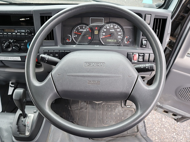 積載1.5t　平ボディ　フラットロー　標準　10尺|中古トラックの販売・買取・査定のアイナビ