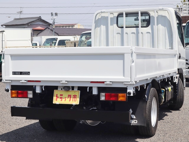 平ボディ　積載2t　標準10尺全低床　車両総重量4415KG|中古トラックの販売・買取・査定のアイナビ