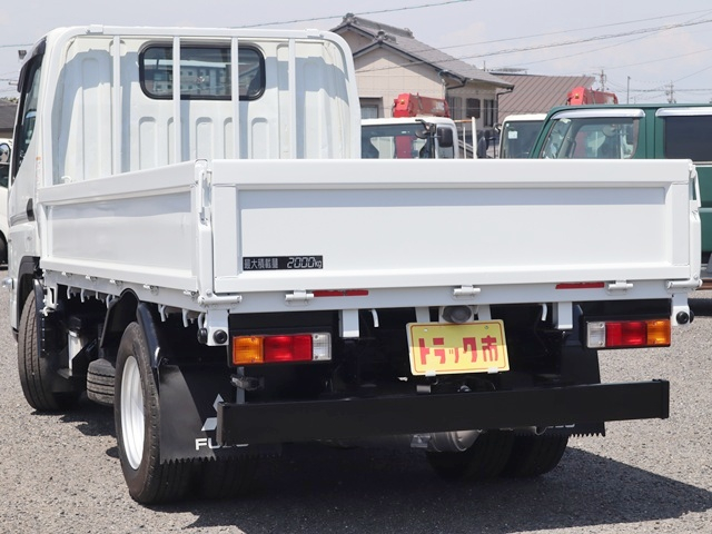 平ボディ　積載2t　標準10尺全低床　車両総重量4415KG|中古トラックの販売・買取・査定のアイナビ