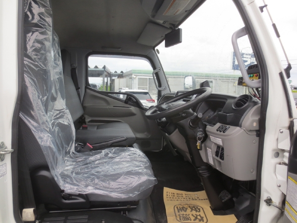 UDカゼットプレスパッカー車|中古トラックの販売・買取・査定のアイナビ