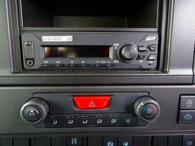 フォワード3.5t標準ベッドレスLゲートダンプ190ps|中古トラックの販売・買取・査定のアイナビ